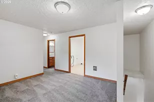1000 Cowlitz Way, Kelso, WA 98626 - Photo 8