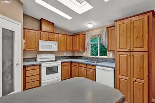 4898 S Loftus Rd, Florence, OR 97439 - Photo 22