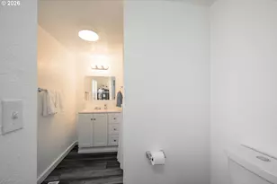 2745 W Jay Ave, Roseburg, OR 97471 - Photo 24