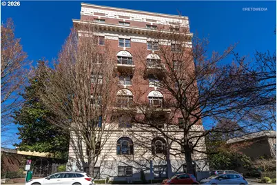 2141 NW Davis St #204, Portland, OR 97210 - Photo 1