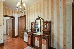 2141 NW Davis St, Portland, OR 97210 - Photo 8
