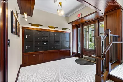 2141 NW Davis St #204, Portland, OR 97210 - Photo 34