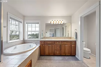 1401 Ranier Loop NW, Salem, OR 97304 - Photo 24