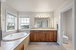 1401 Ranier Loop NW, Salem, OR 97304 - Photo 24