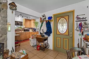 3604 Azalea-Glen Rd, Glendale, OR 97442 - Photo 6