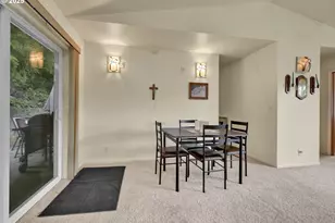 445 Kalapuya Way, Cottage Grove, OR 97424 - Photo 12