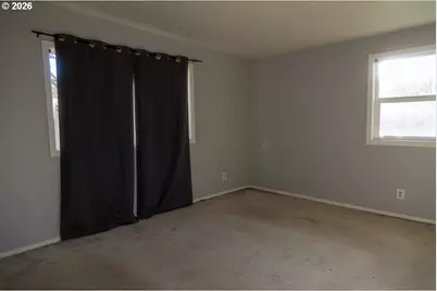 7801 SE 162nd Ave, Portland, OR 97236 - Photo 10