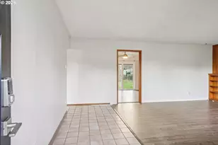 2530 SE 190th Ave, Gresham, OR 97030 - Photo 4