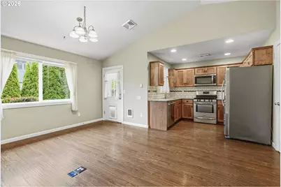 405 NW 7th Ave, Kelso, WA 98626 - Photo 10