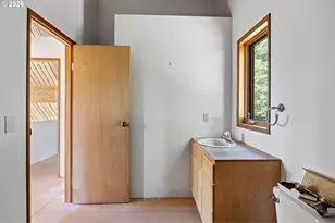 670 Old Homestead Rd, Oakland, OR 97462 - Photo 30