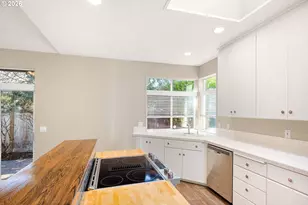 1840 Riverwood Dr, Eugene, OR 97401 - Photo 16