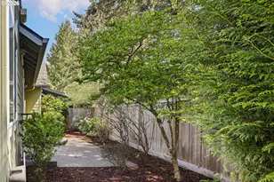 1840 Riverwood Dr, Eugene, OR 97401 - Photo 32
