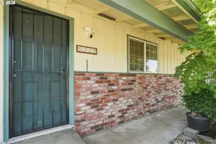5229 F St, Springfield, OR 97478 - Photo 2