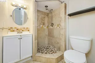 11586 SE Powell Ct, Portland, OR 97266 - Photo 32