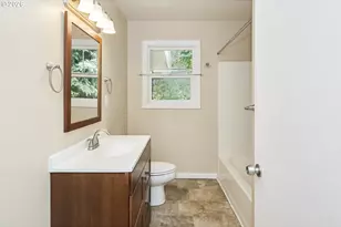 11586 SE Powell Ct, Portland, OR 97266 - Photo 20