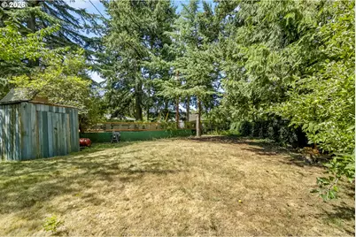 11586 SE Powell Ct, Portland, OR 97266 - Photo 40
