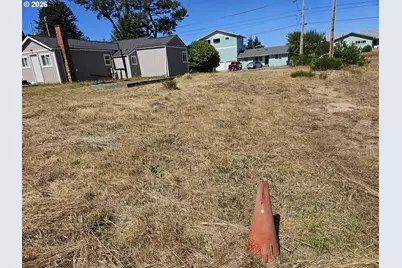 0 N Cammann, Coos Bay, OR 97420 - Photo 6