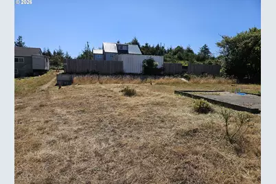 0 N Cammann, Coos Bay, OR 97420 - Photo 4