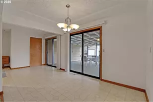 11500 SW 90th Ave, Portland, OR 97223 - Photo 8