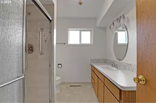 11500 SW 90th Ave, Portland, OR 97223 - Photo 14