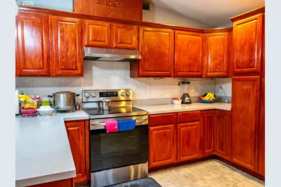 1551 Tierra Dr NE, Salem, OR 97301 - Photo 12