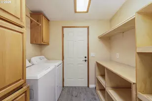 1145 SW Cypress St, McMinnville, OR 97128 - Photo 20