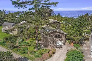647 Pacific View Dr, Yachats, OR 97498 - Photo 2