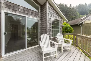 647 Pacific View Dr, Yachats, OR 97498 - Photo 20