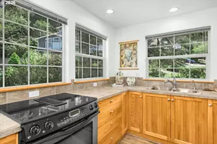 647 Pacific View Dr, Yachats, OR 97498 - Photo 18