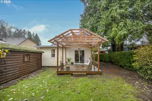 6125 SE 138th Pl, Portland, OR 97236 - Photo 28