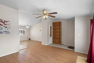 11105 Main St NE, Donald, OR 97020 - Photo 8
