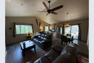 141239 Red Cone Dr, Crescent Lake, OR 97733 - Photo 6