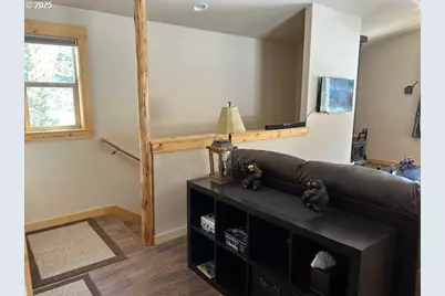 141239 Red Cone Dr, Crescent Lake, OR 97733 - Photo 14