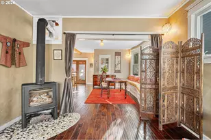 1218 SE Ash St, Portland, OR 97214 - Photo 6