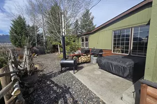 704 Residence St, Enterprise, OR 97828 - Photo 4