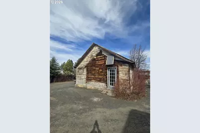 704 Residence St, Enterprise, OR 97828 - Photo 28