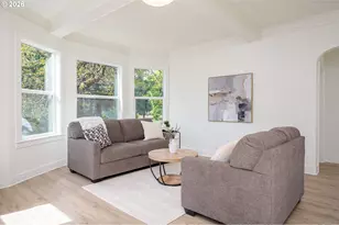 8413 NE Hassalo St, Portland, OR 97220 - Photo 8