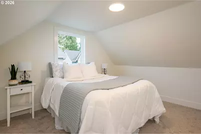 8413 NE Hassalo St, Portland, OR 97220 - Photo 20