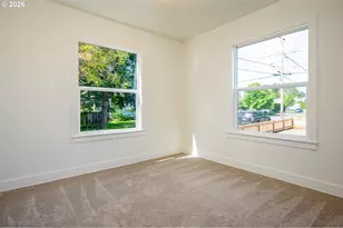 8413 NE Hassalo St, Portland, OR 97220 - Photo 28
