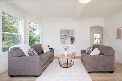 8413 NE Hassalo St, Portland, OR 97220 - Photo 8