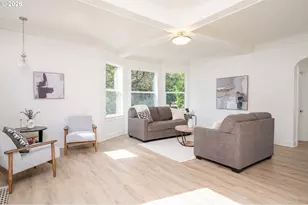 8413 NE Hassalo St, Portland, OR 97220 - Photo 6