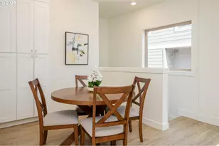 8413 NE Hassalo St, Portland, OR 97220 - Photo 16