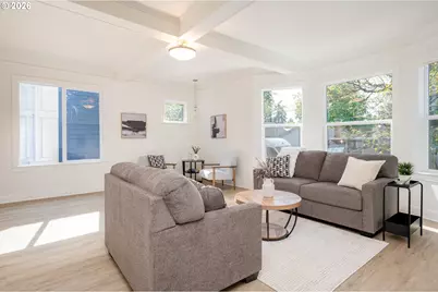 8413 NE Hassalo St, Portland, OR 97220 - Photo 6