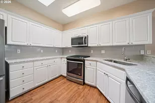7723 SW Emery Cir, Wilsonville, OR 97070 - Photo 16