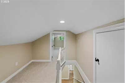 831 S 11th St, Coos Bay, OR 97420 - Photo 22