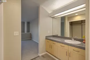 1535 SW Clay St, Portland, OR 97201 - Photo 20