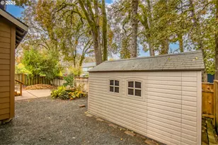 1553 SW 203rd Ave, Beaverton, OR 97003 - Photo 36