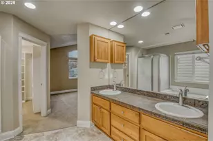 1553 SW 203rd Ave, Beaverton, OR 97003 - Photo 28