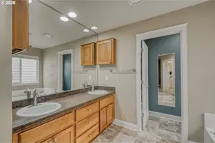 1553 SW 203rd Ave, Beaverton, OR 97003 - Photo 28