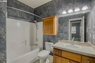 1553 SW 203rd Ave, Beaverton, OR 97003 - Photo 18